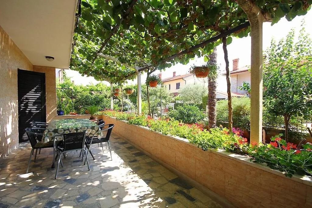 Apartment Vesna Medulin