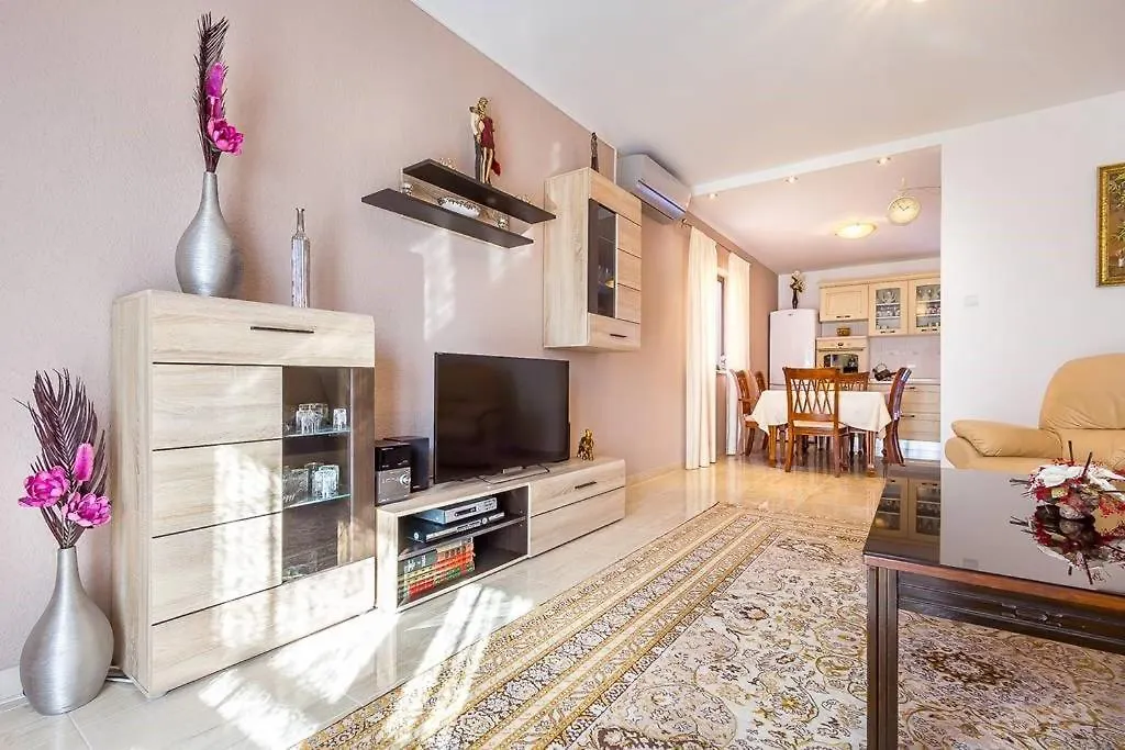 Apartment Vesna Medulin
