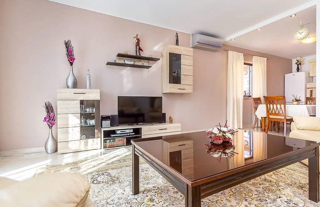Apartment Vesna Medulin