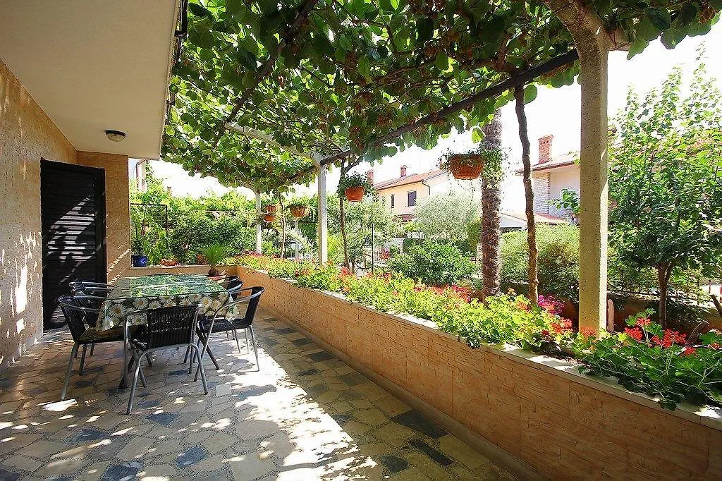 Apartment Vesna Medulin